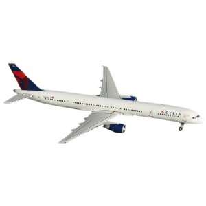  Gemini Jets Delta (New Livery) B757 300 1400 Scale Toys 