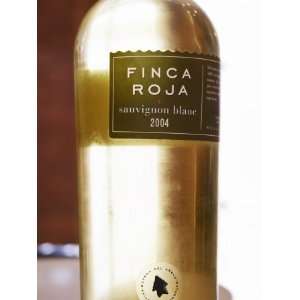 Bottle of Finca Roja Chardonnay, Bodega Del Anelo Winery, Finca Roja 