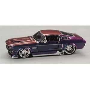  Maisto 1/24 PR 67 Mustang Color Change MAI31094 Toys 