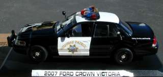 Motormax 1/24 CHP California Highway Patrol Ford Crown Vic Police 