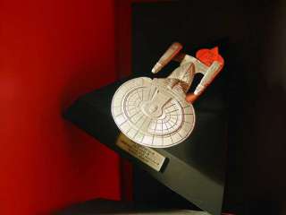    1701 D STAR TREK THE NEXT GENERATION LIMITED EDITION 5,021of 15,000