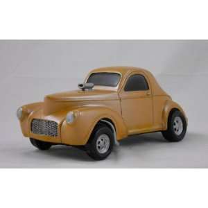  1941 WILLYS GASSER, GOLD, COLLECTIBLE 118 SCALE MODEL 