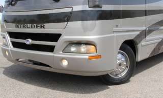 2003 Damon INTRUDER 37S DOUBLE SLIDE SOUGHT AFTER FLOOR PLAN DESIGN