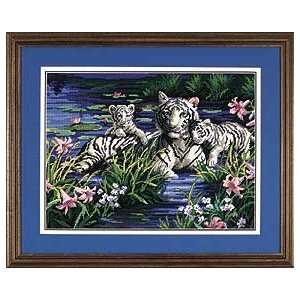  Mother and Cubs   Needlepoint Kit Arts, Crafts & Sewing