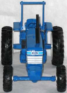 Ford 7710 Tractor by Ertl 1/16 scale toy tractor  