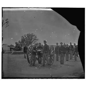 Civil War Reprint Washington, District of Columbia. Artillery group 3d 