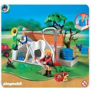  Playmobil 4193   Horse Washing Station Toys & Games