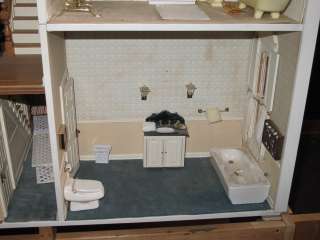 51 Queen Ann Victorian Harlingen Miniature Doll House Fully Furnished 