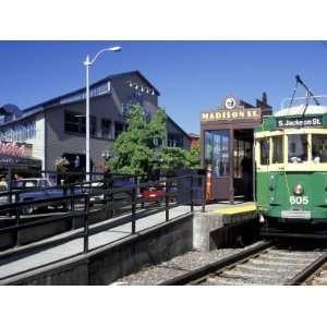  Waterfront Streetcar, Seattle, Washington, USA 