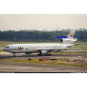  DW_ JA8581 DRAGON WINGS JET X J BIRD 1400 JAL Airlines MD 