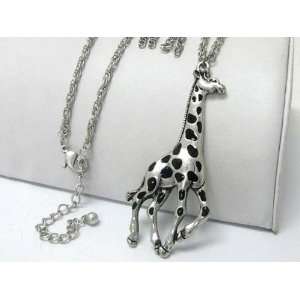 Bijoux Stella Awesome Large Giraffe Fashion Necklace and Earrings Set 