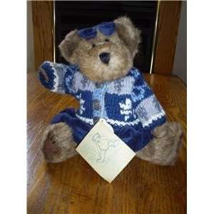  Boyds Plush Bear NADIA BERRIMAN Wearing Navy outfit with 