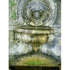 Small Classical Lion Head Water Spout into Stone Urn and Pool, Bowood 