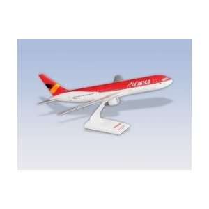  Skymarks Avianca 767 300 Toys & Games