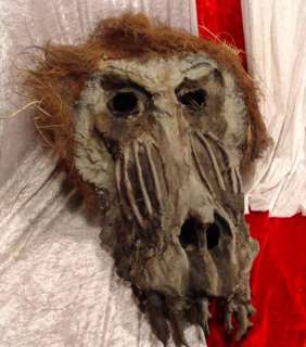 PLANET OF THE APES BABOON SCARECROW HEAD SCREEN USED  