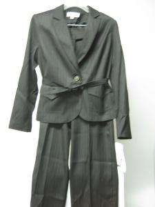   this look. Long sleeve jacket, regualr collared neckline, fully lined