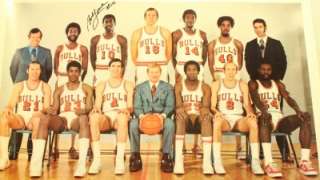 1971 72 Chicago Bulls Bob Love Signed Poster  