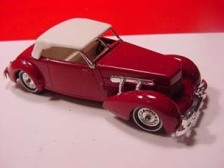 Vintage Toy Vehicle1937 CORD 812 SUPERCHARGED CAR 1/35  