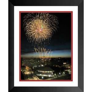   006801 LC 15x20 University of Cincinnati Fireworks