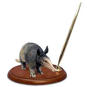  Armadillo Pen Holder