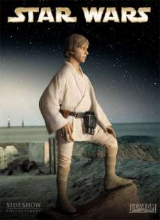 scale Luke Skywalker statue figure Sideshow  