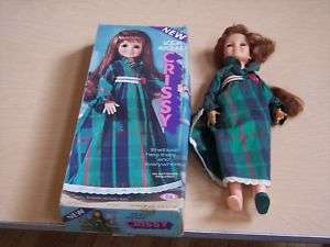 Look around Crissy doll with box  