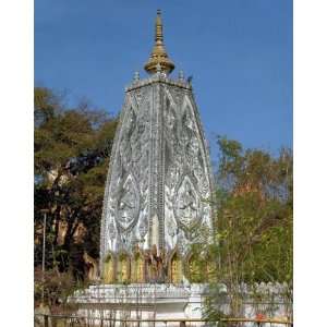 Wat Nong Bua Corner Stupa 