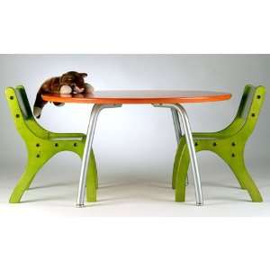  Knu Kids Table and Chairs