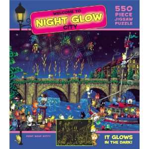  550 Piece Night Glow Puzzle Toys & Games