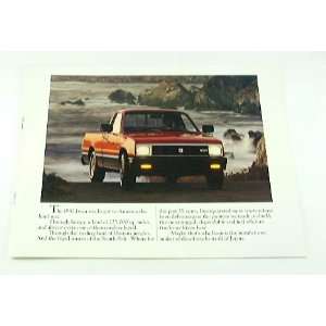  1982 82 ISUZU PUP Pickup TRUCK BROCHURE 4x2 4x4 