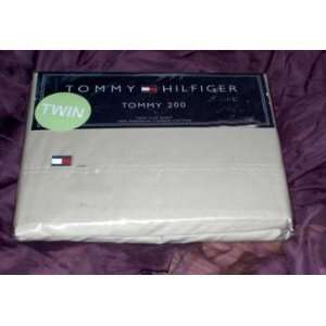  Tommy Hilfiger 200 TC Flat Sheet Twin Linen Color