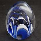   GLASS CLEAR PAPERWEIGHT COBALT BLUE AND WHITE ARCH DESIGN EGG SHAPED
