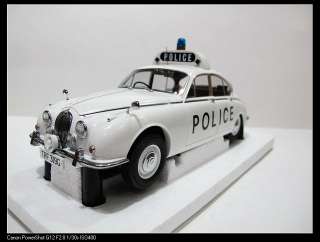MODEL ICONS 118 JAGUAR 240 POLICE CAR MKII DIE CAST MODEL WHITE 