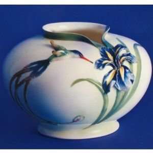  Franz Porcelain Long tail Hummingbird Designs Vase Round 