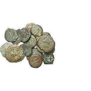  Lot of 18 Ancient Jewish Bronze Coins, c. 104 B.C.   70 A 