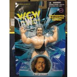  WCW/NWO The Giant Collectible Wrestler by Toymakers 1998 