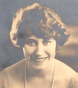 Antique Photo Lady 1920s Girl w/ pearl necklace  