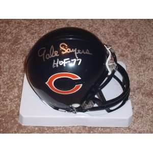  Gayle Sayers Autographed Chicago Bears Mini Helmet 