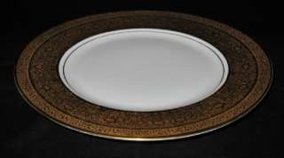 Hutschenreuther Wide Rim Gold Encrusted Dinner Plate  