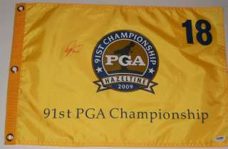   Autographed 2009 PGA CHAMPIONSHIP GOLF FLAG Psa Dna Japan  