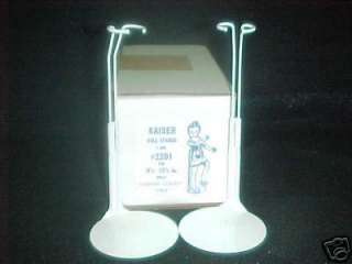 KAISER DOLLSTANDS for BARBIE and LIKE DOLLS   WHITE NEW X 24 STANDS 