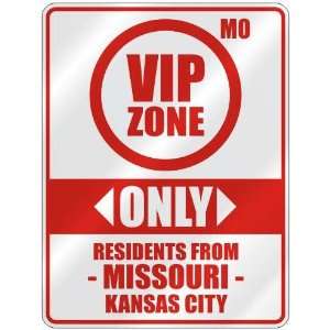  VIP ZONE  ONLY RESIDENTS FROM KANSAS CITY  PARKING SIGN USA CITY 
