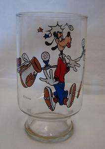 Vintage Walt Disney Goofy Golf Club Ball Player Glass Carafe Pitcher 