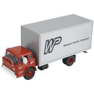  1/50 Die Cast Ford C Box Van, WP Toys & Games