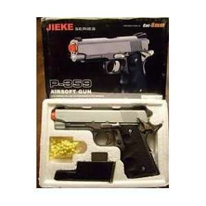  High Quality Airsoft Pistol   Silver and Black Sports 