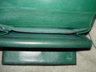 BUXTON VINTAGE GREEN LEATHER CLUTCH WALLET  