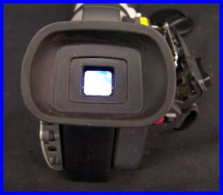 Canon GL2 3CCD Professional Digital Video Camera MiniDV Camcorder 