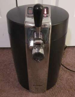   BeerTender B50 Home Draft Draught System Keg Beverage Dispenser GC