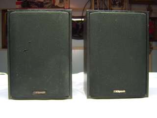 Pair of Klipsch KG .5 Bookshelf Speakers Black, Excellent Sound  