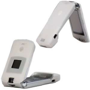   Motorola V3 Razr Super Soft Silicon Skin   White Cell Phones